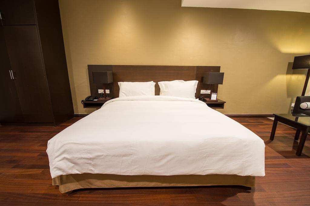 Lazenda Hotel Лабуан Стая снимка