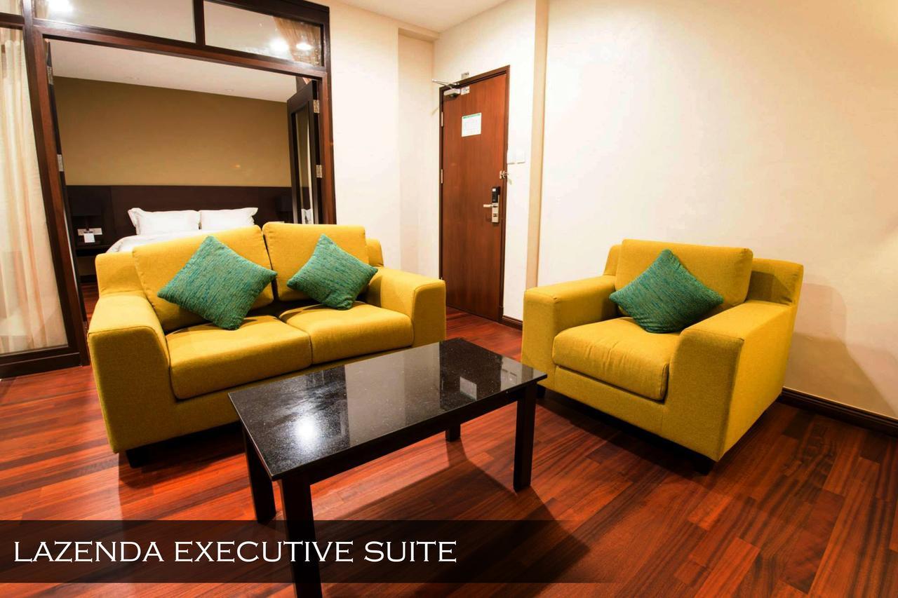Lazenda Hotel Лабуан Екстериор снимка